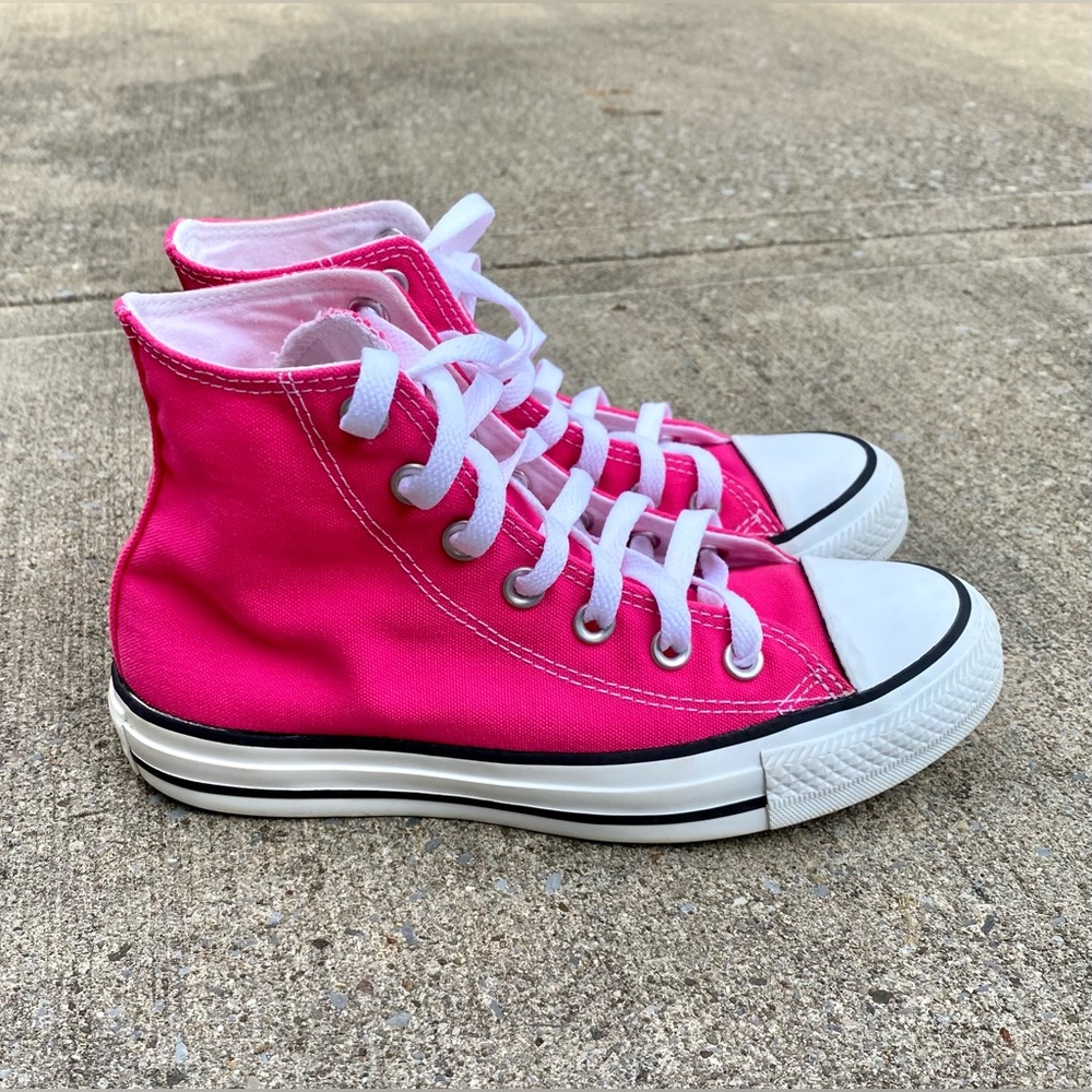 Converse Women’s Hot Pink High Top Chuck Taylor Sneakers- Size 6